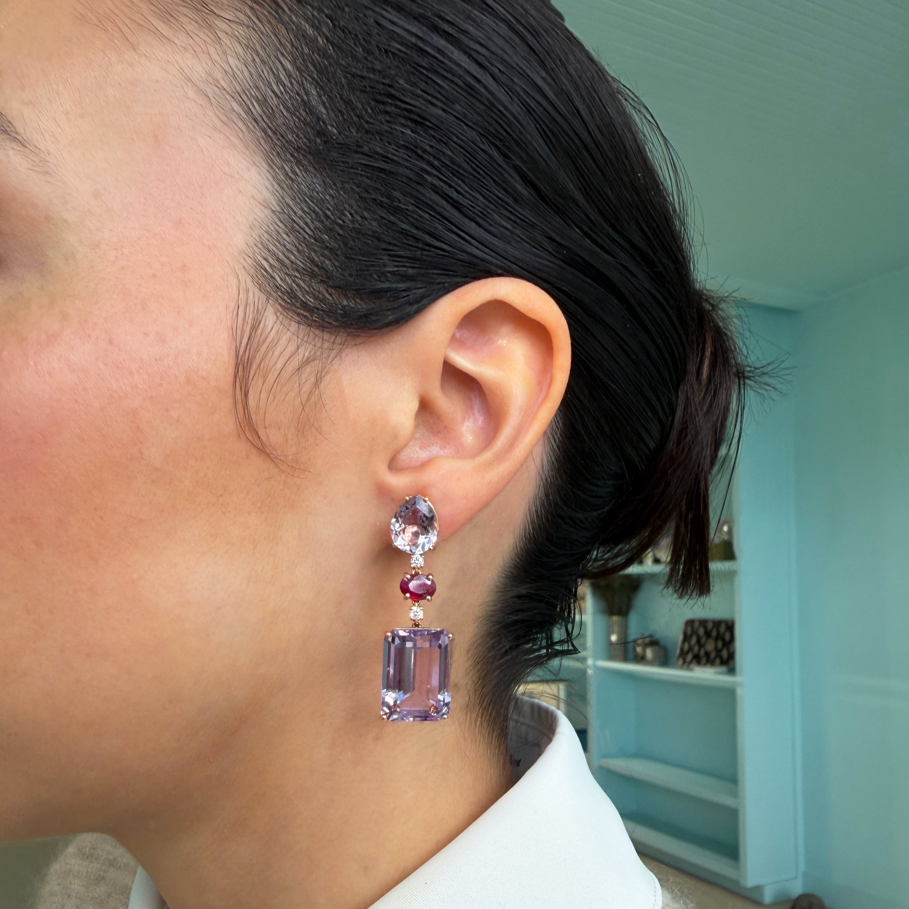 a-and-furst-party-drop-earrings-rose-de-france-rubies-and-diamonds-O1565RRF21