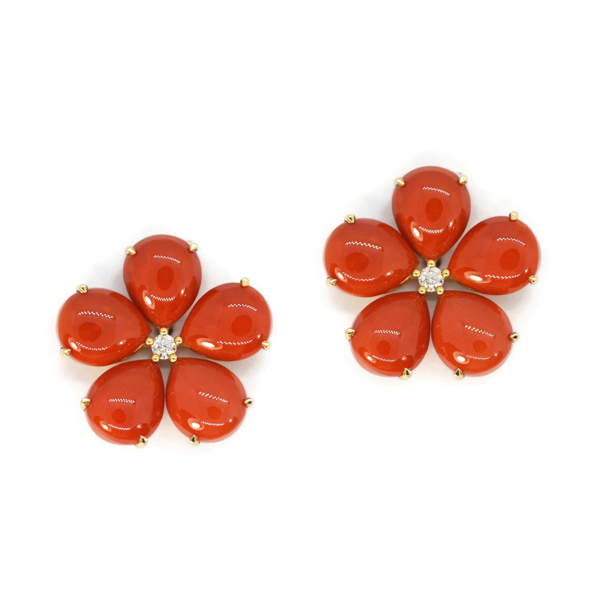 a-furst-fiori-button-earrings-mediterranean-red-coral-diamonds-18k-yellow-gold-O2295GK1
