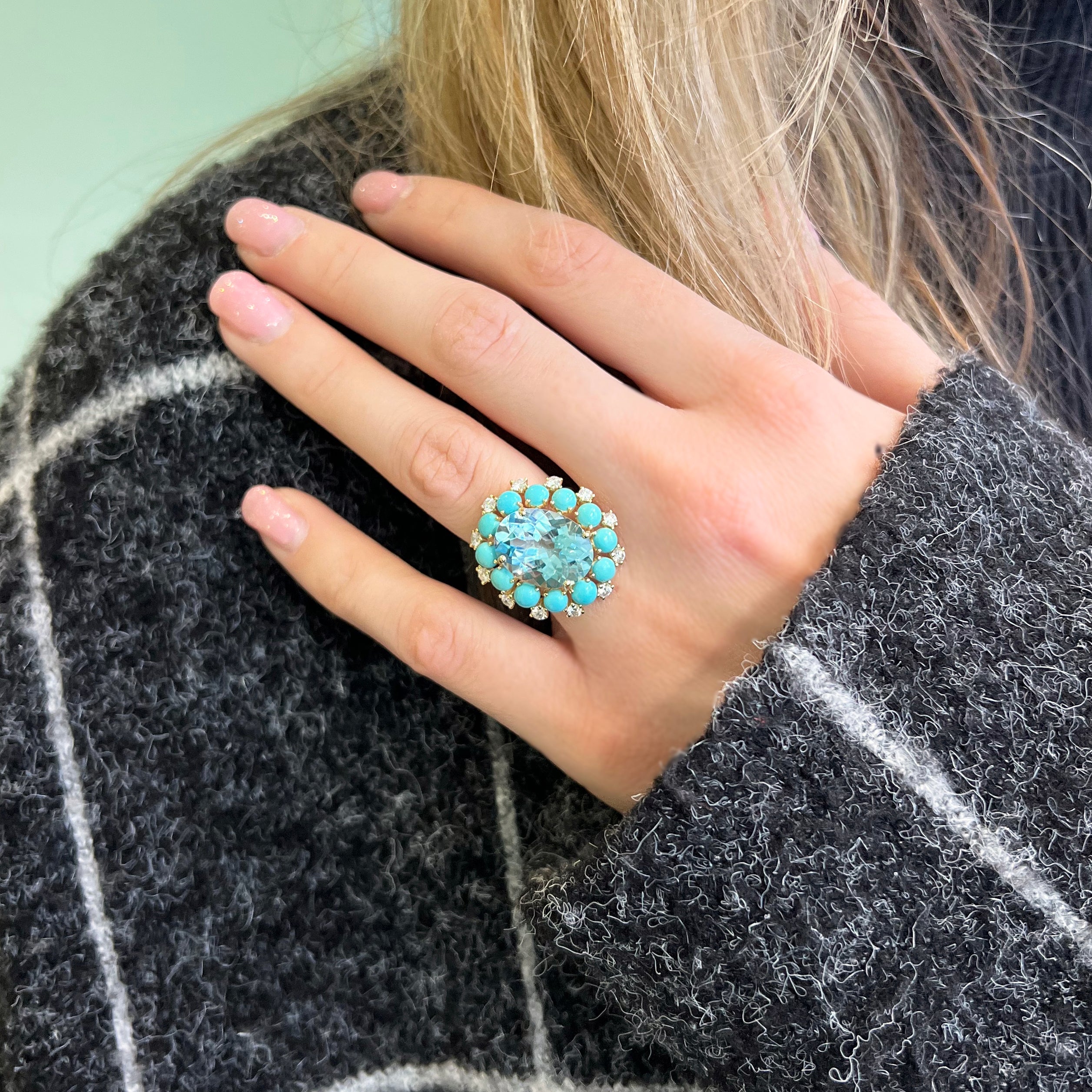 a-furst-sole-ring-sky-blue-topaz-turquoise-diamonds-18k-yellow-gold-A2015GUTU1