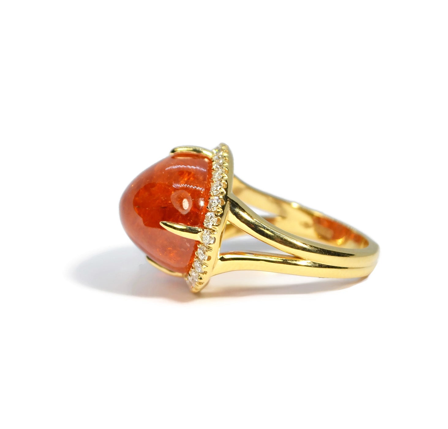 Sole - Ring with Mandarin Garnet and Diamonds, 18k Yellow Gold