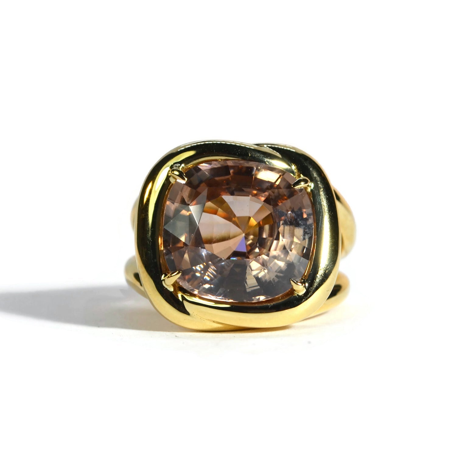 a_furst-aera-cocktail-ring-with-brown-zircon-18k-yellow-gold-A2605GBZ-13.79