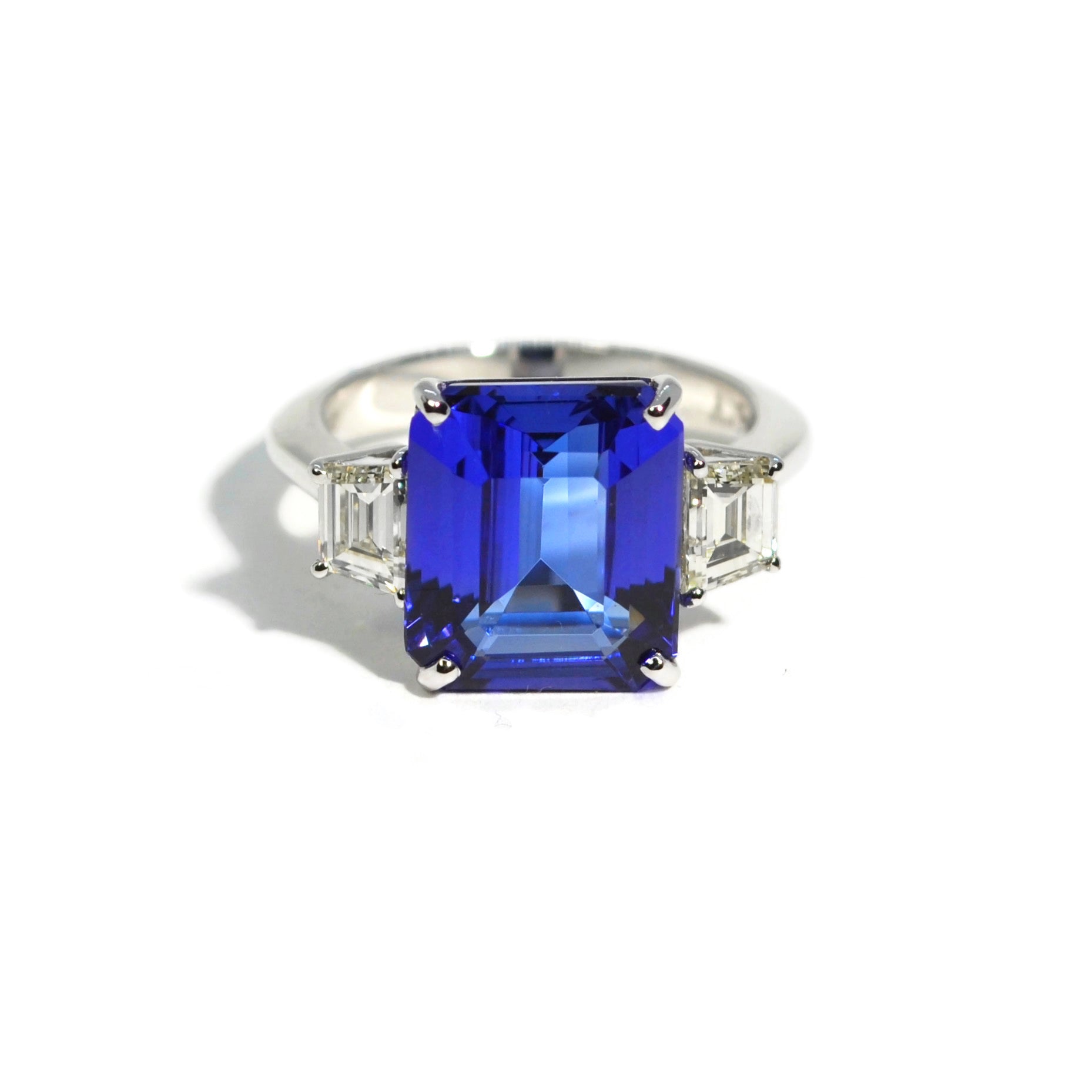 a&furst-party-cocktail-ring-tanzanite-diamonds-18k-white-gold-A1520BTZ1
