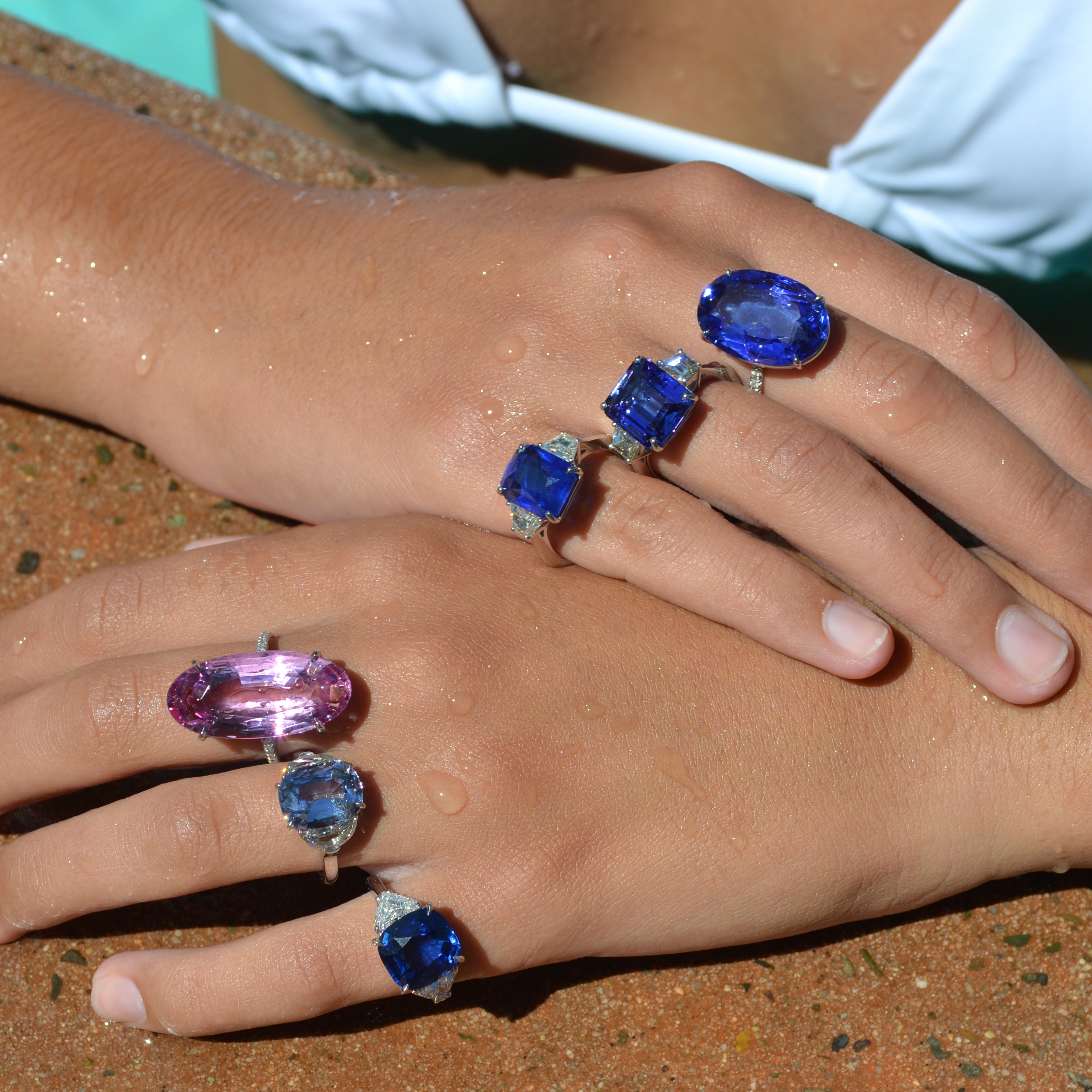 a_furst-party-cocktail-ring-blue-sapphire-diamonds-18k-white-gold-A1520B41
