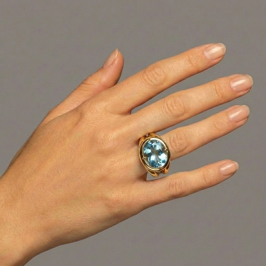 A & Furst - Aera - Cocktail Ring with Sky Blue Topaz, 18k Yellow Gold