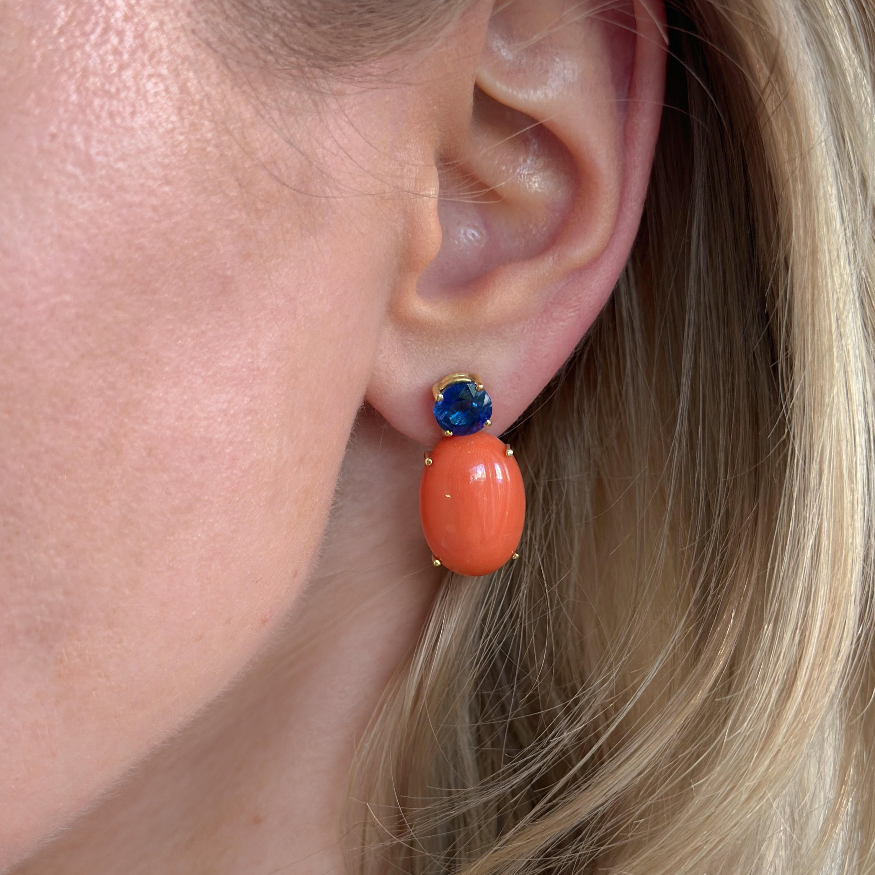 A-FURST-PARTY-DROP-EARRINGS-SICILIAN-CORAL-KYANITE-YELLOW-GOLD-O1750GKKY