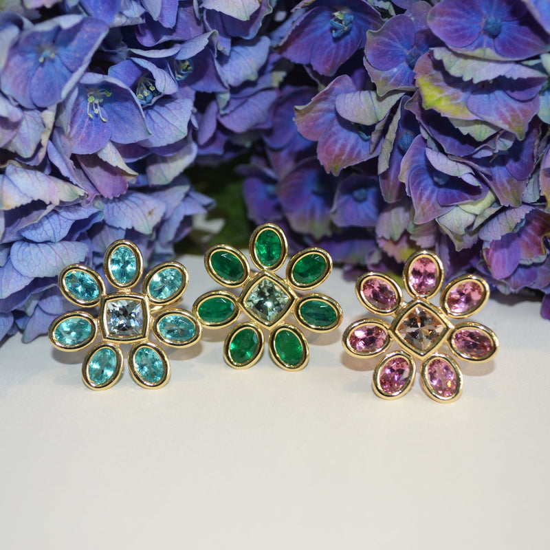 Fiori - Cocktail Ring with Emeralds and Mint Tourmaline, 18k Yellow Gold