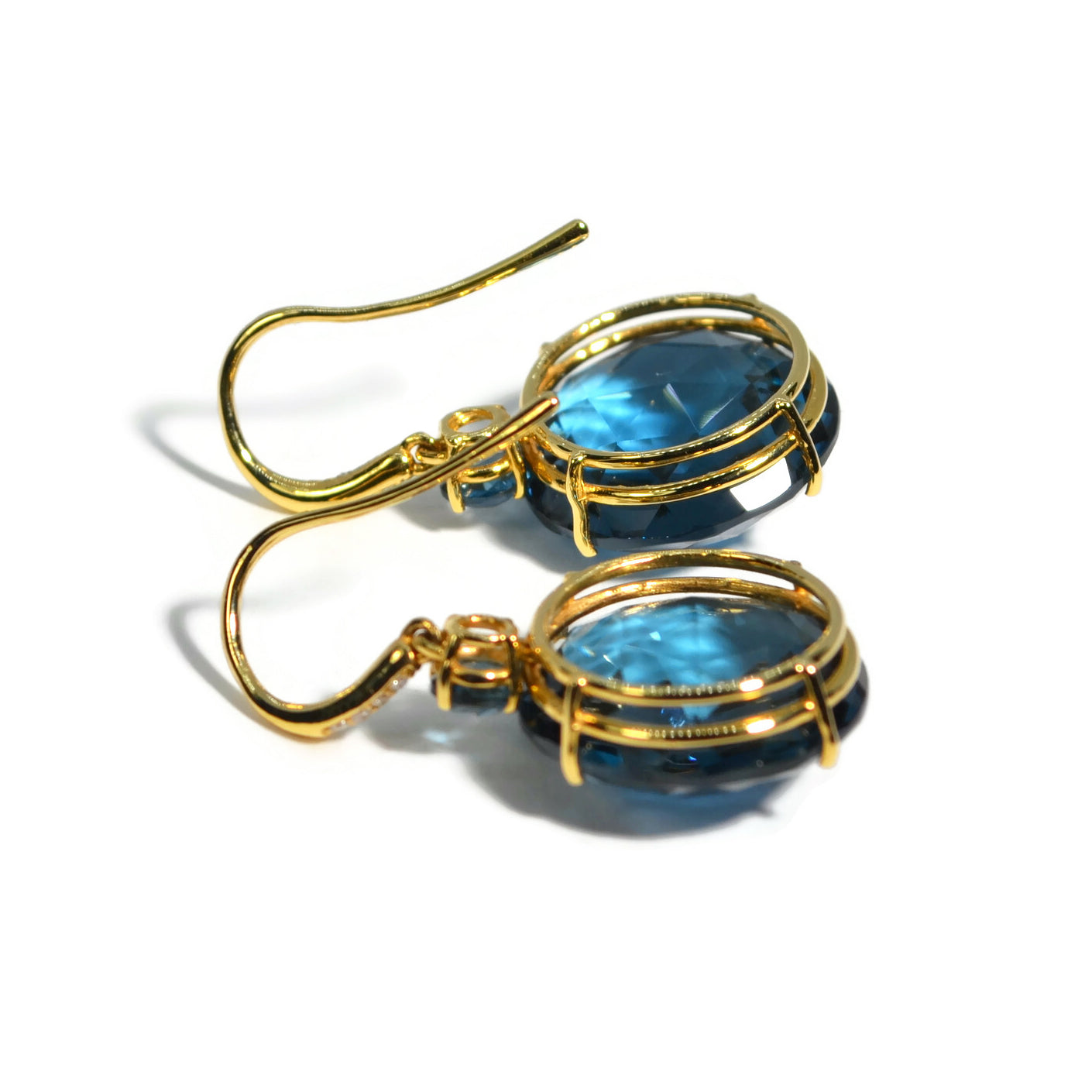 a-furst-lilies-drop-earrings-london-blue-topaz-diamonds-18k-yellow-gold-O1400GULUL1