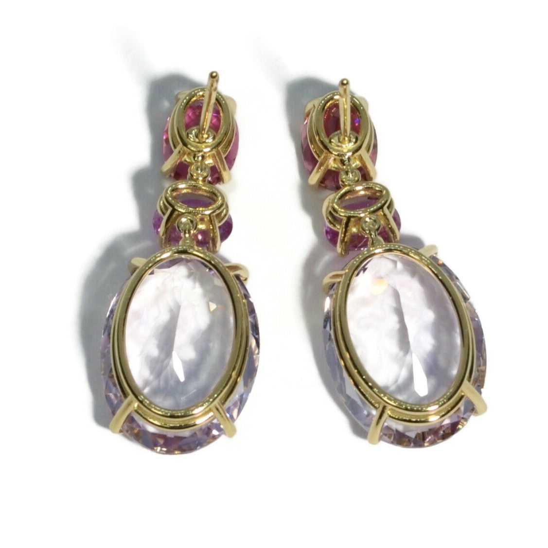 a-furst-party-drop-earrings-pink-tourmaline-pink-sapphires-rose-de-france-18k-yellow-gold-O1593GTR4RRF