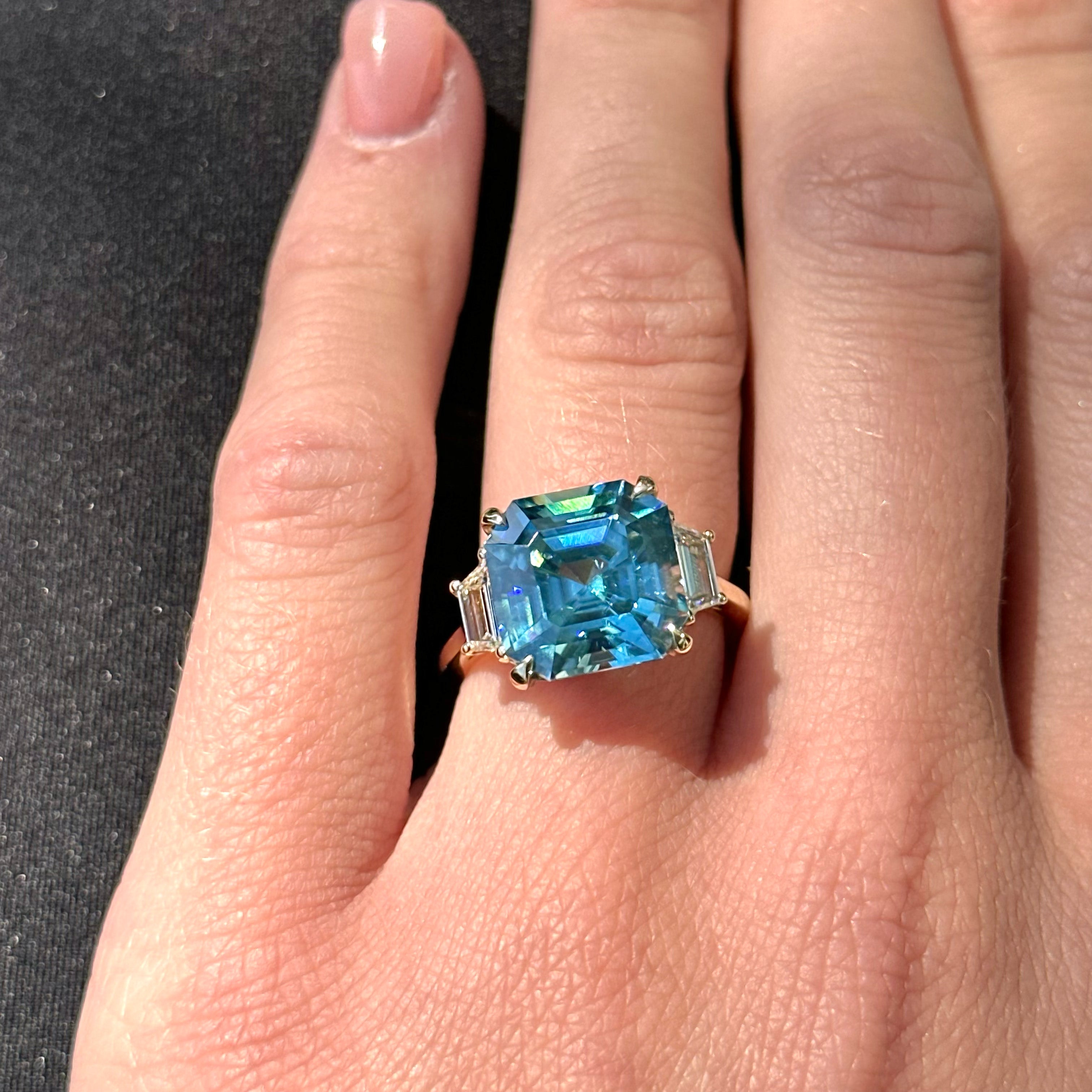 a-furst-party-one-of-a-kind-coctail-ring-with-natural-blue-zircon-and-diamonds-18k-yellow-gold-A1520GBZ1-10.13