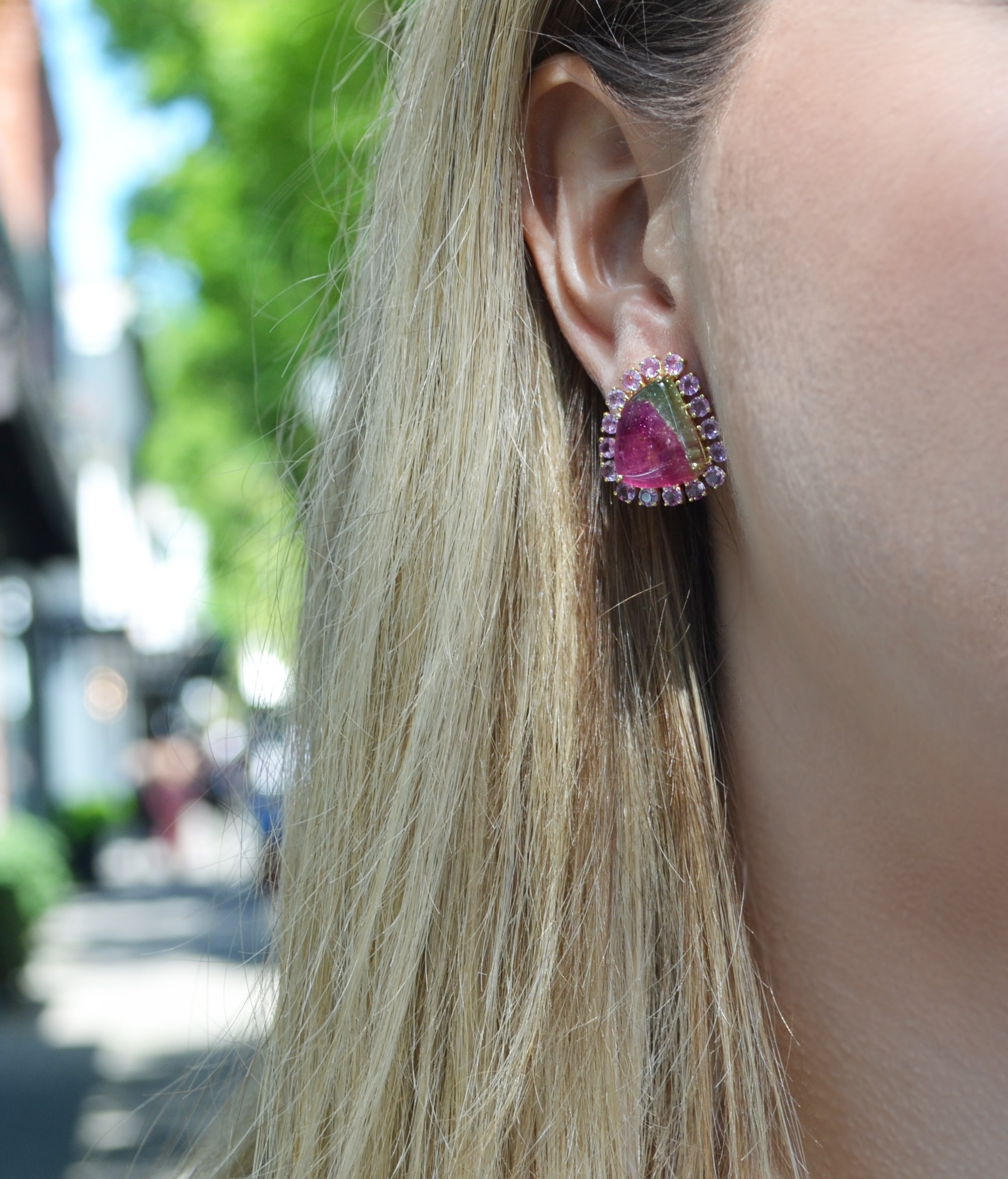 a-furst-sole-button-earrings-watermelon-tourmaline-gree-pink-sapphires-yellow-gold-O2017GTB4V4R