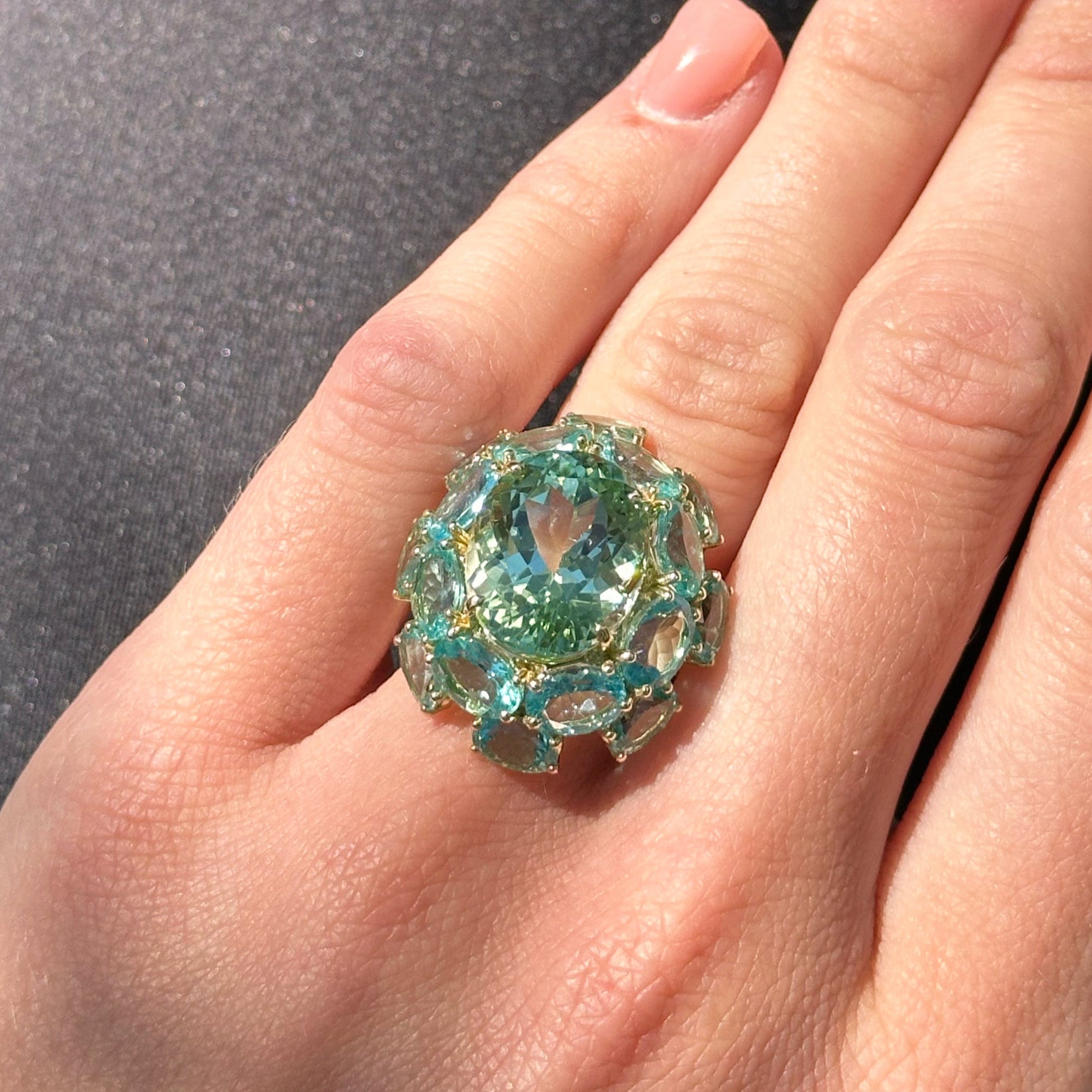 a-furst-sole-one-of-a-kind-coctail-ring-with-green-tourmaline-and-apatite-18k-yellow-gold-A2038GTVAP