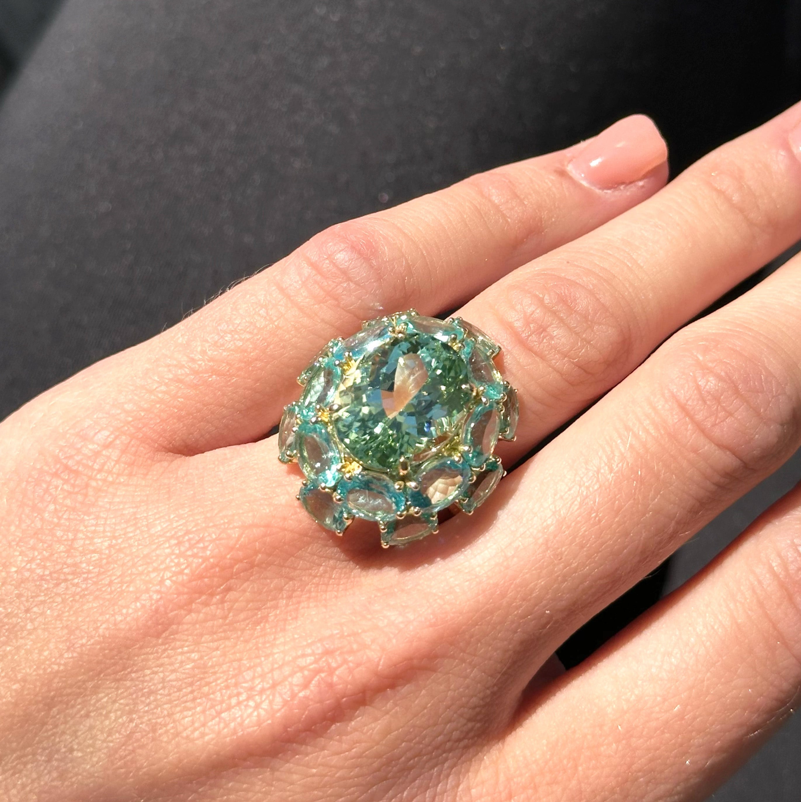 a-furst-sole-one-of-a-kind-coctail-ring-with-green-tourmaline-and-apatite-18k-yellow-gold-A2038GTVAP