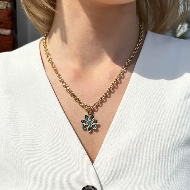 Fiori - Small Pendant with London Blue Topaz and Apatite, 18k Yellow Gold