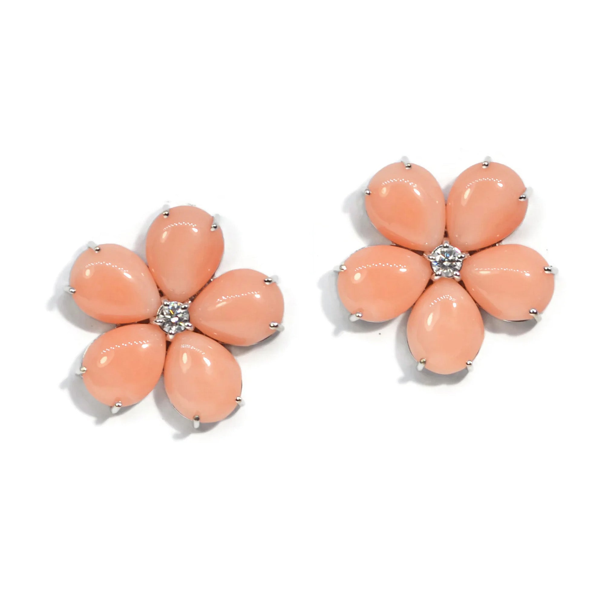 flower-button-earrings-pink-coral-diamonds-white-gold-O05BKR1_1400x