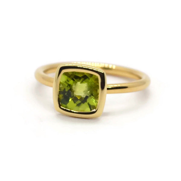 A & Furst - Gaia - Small Stackable Ring with Peridot, 18k Yellow Gold