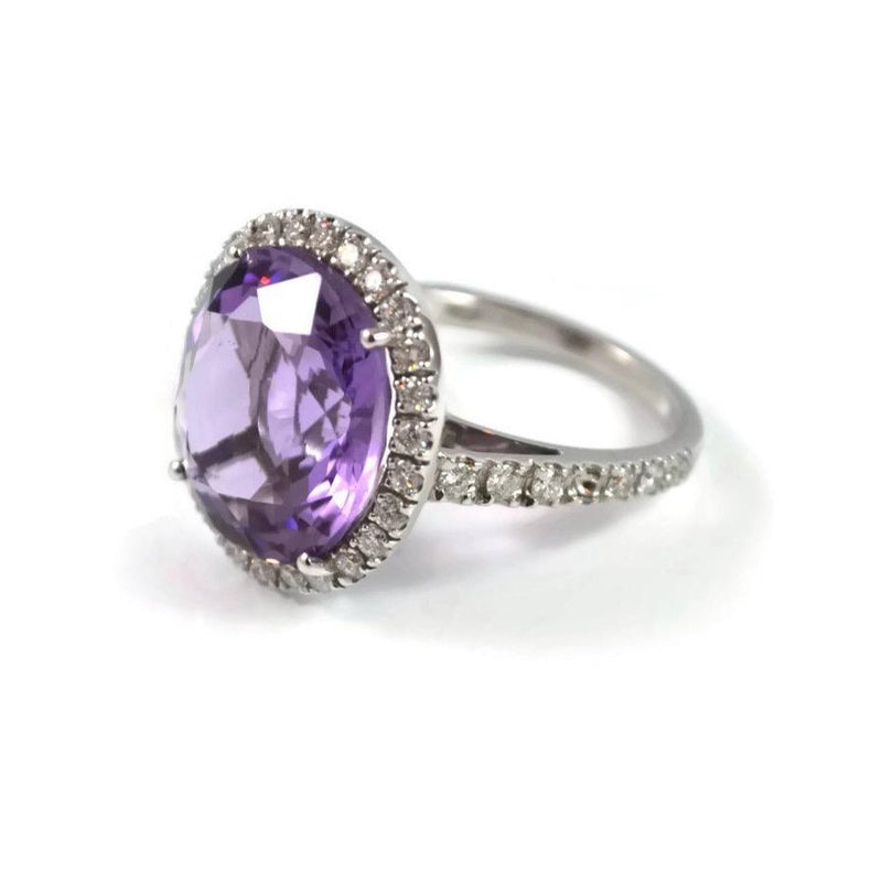 A & Furst - Le Grand Magnifique - Ring with Amethyst and Diamonds, 18k White Gold