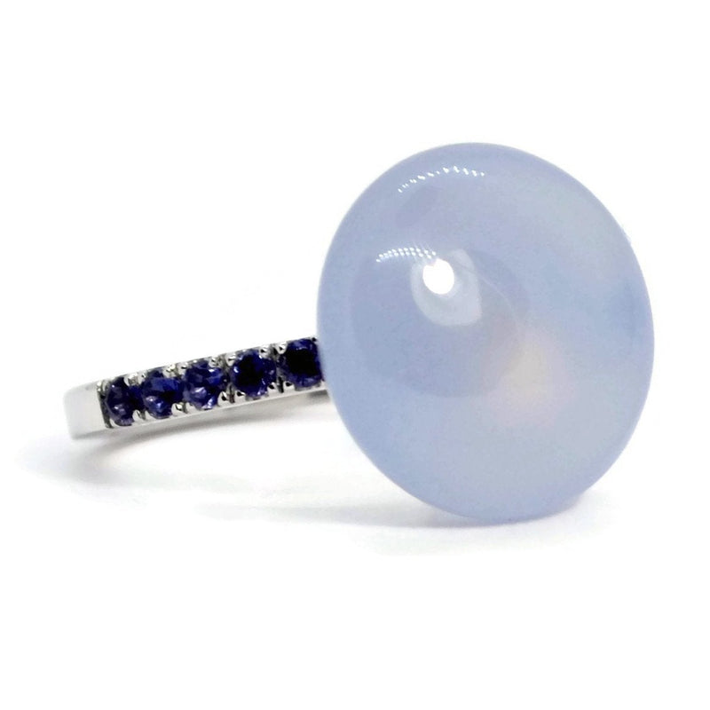 A-FURST-BONBON-RING-BLUE-CHALCEDONY-IOLITE-WHITE-GOLD-A1230BICA