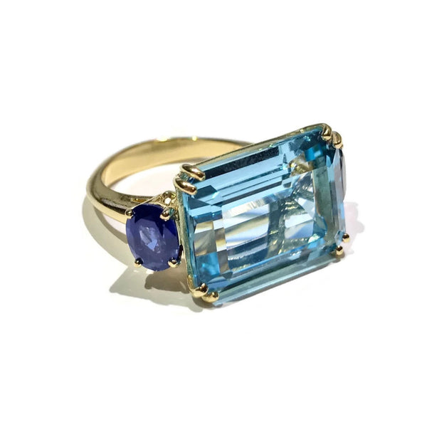 Party - Cocktail Ring with Blue Topaz and Blue Sapphires, 18k Yellow Gold