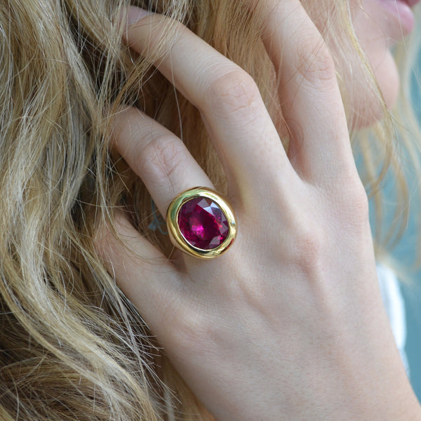 Essential - One of a Kind Cocktail Ring with Rubellite, 18k Yellow Gold