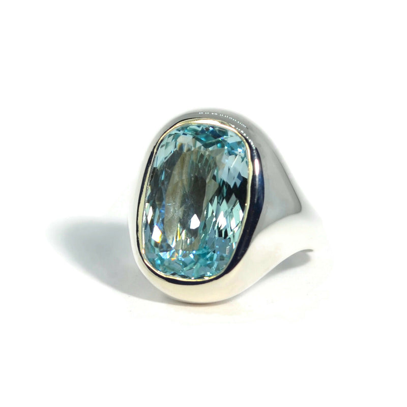 a-furst-essential-cocktail-ring-sky-blue-topaz-silver-yellow-gold-A1950SU