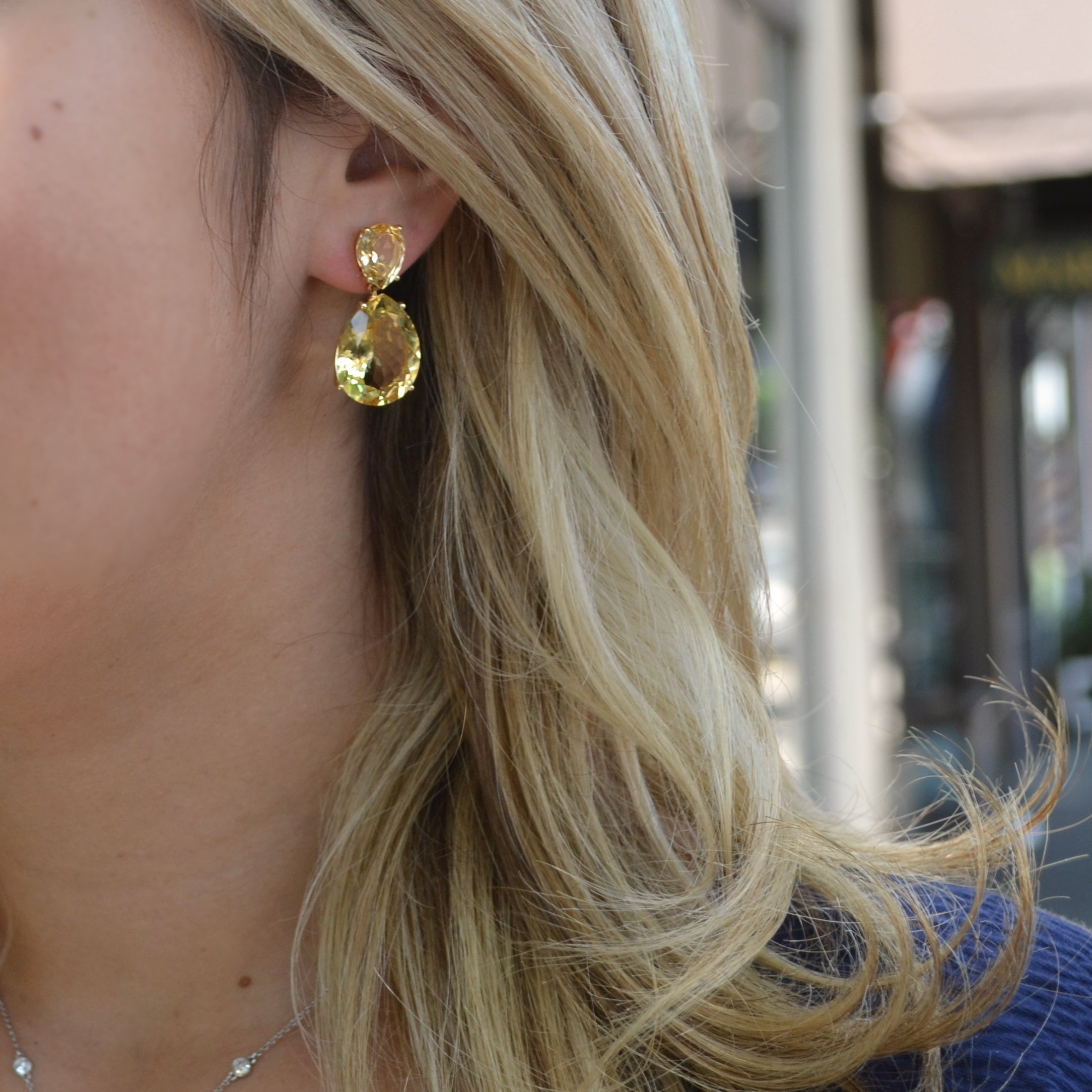 a-furst-party-drop-earrings-citrine-18k-yellow-gold-O1512GCC.
