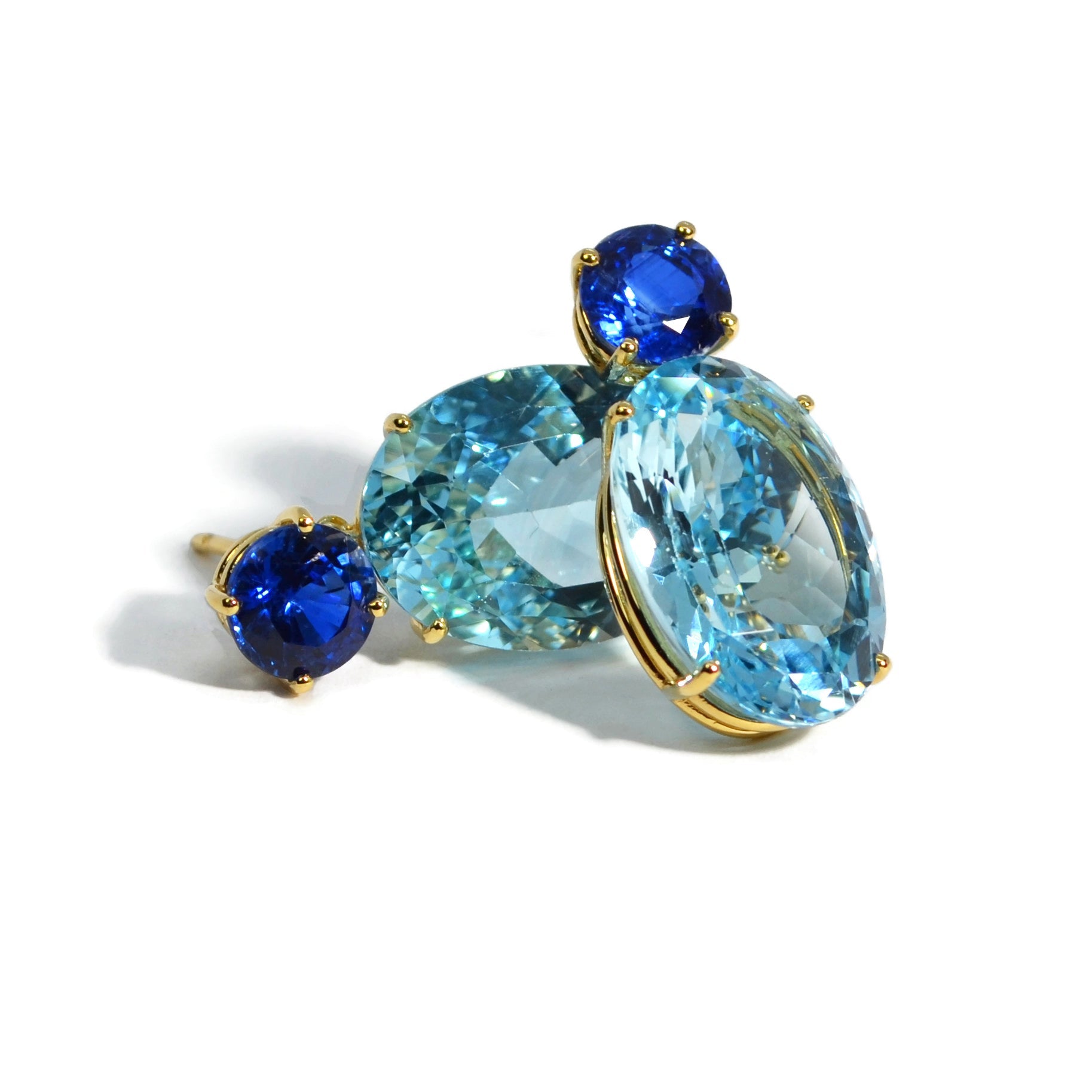 a-furst-party-drop-earrings-kyanite-blue-topaz-yellow-gold-O1550GKYU
