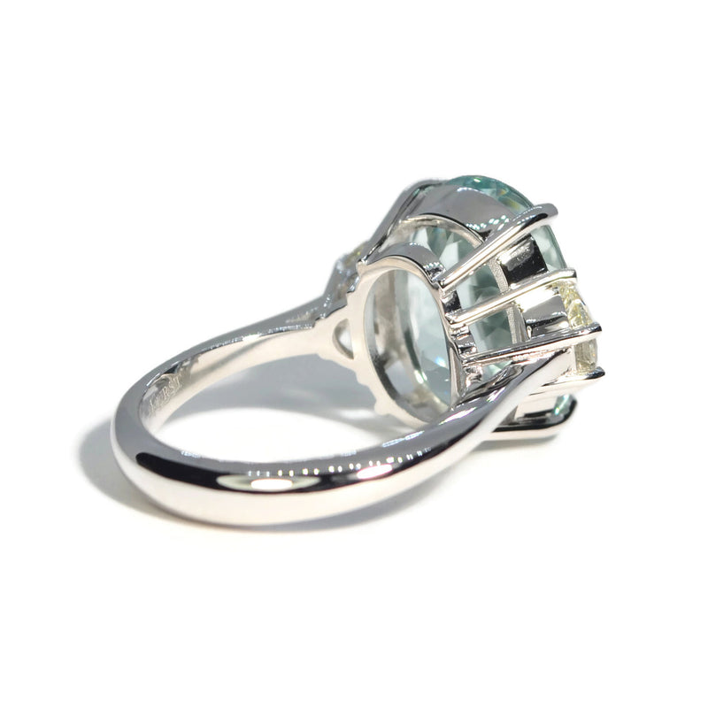 a-furst-party-one-of-a-kind-cocktail-ring-aquamarine-diamonds-18k-white-gold-A1540BH1