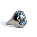 a-furst-essential-cocktail-ring-blue-topaz-blackened-silver-A1950SNU