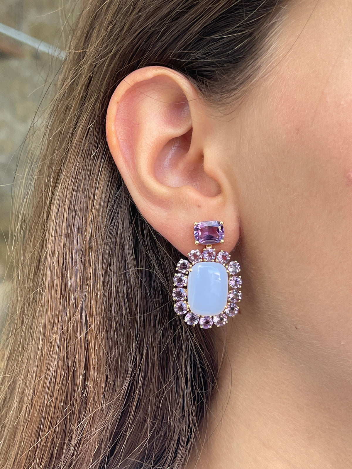a-furst-sole-drop-earrings-blue-chalcedony-amethyst-yellow-gold-O2003GCAAA_1