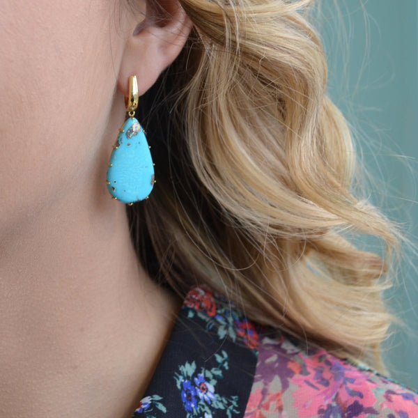 a-furst-sole-drop-earrings-turquoise-yellow-gold-O1970GTU-1