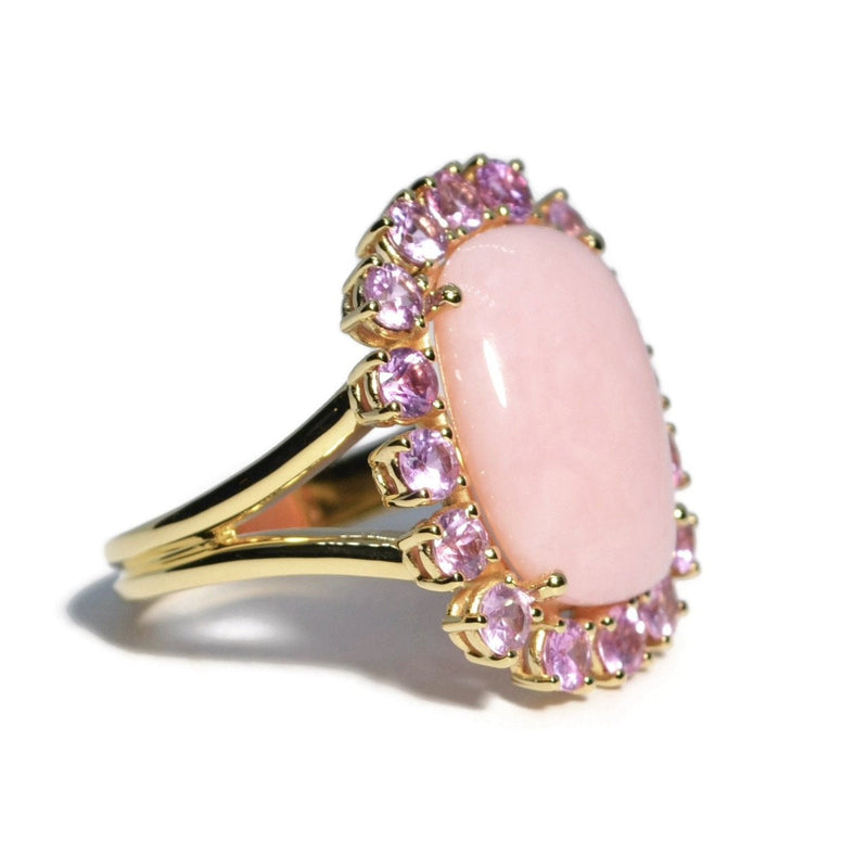 a-furst-sole-ring-pink-opal-pink-sapphires-18k-yellow-gold-A2000GOP4R