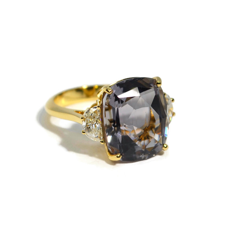 a&furst-party-cocktail-ring-gray-tourmaline-18k-yellow-gold-A1530GGT1