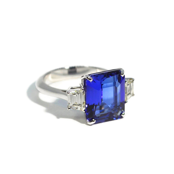 a&furst-party-cocktail-ring-tanzanite-diamonds-18k-white-gold-A1520BTZ1